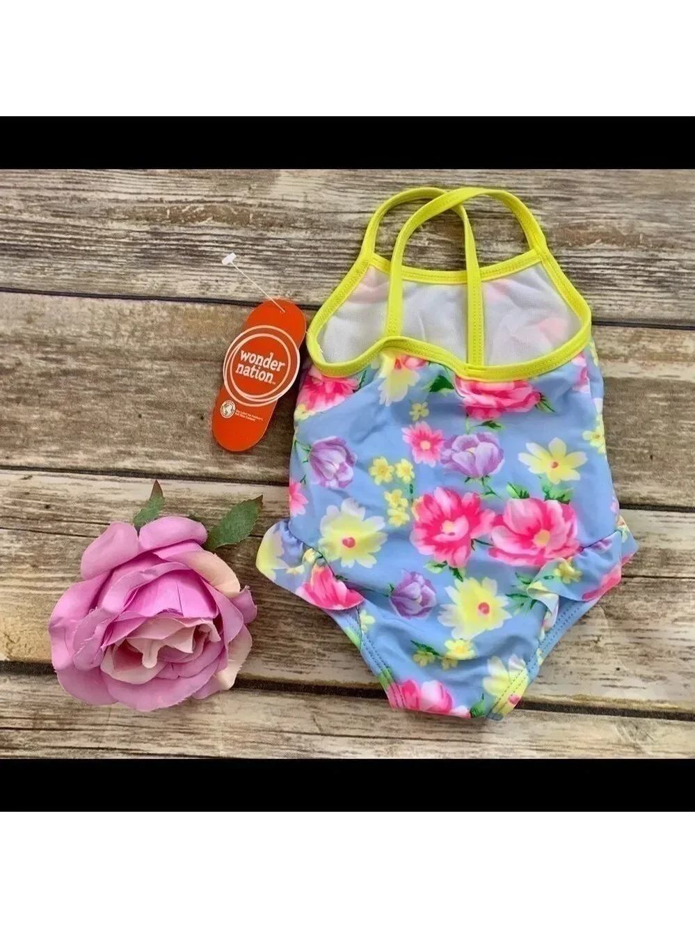 🌴NWT RUFFLE & BOW SWIMSUIT